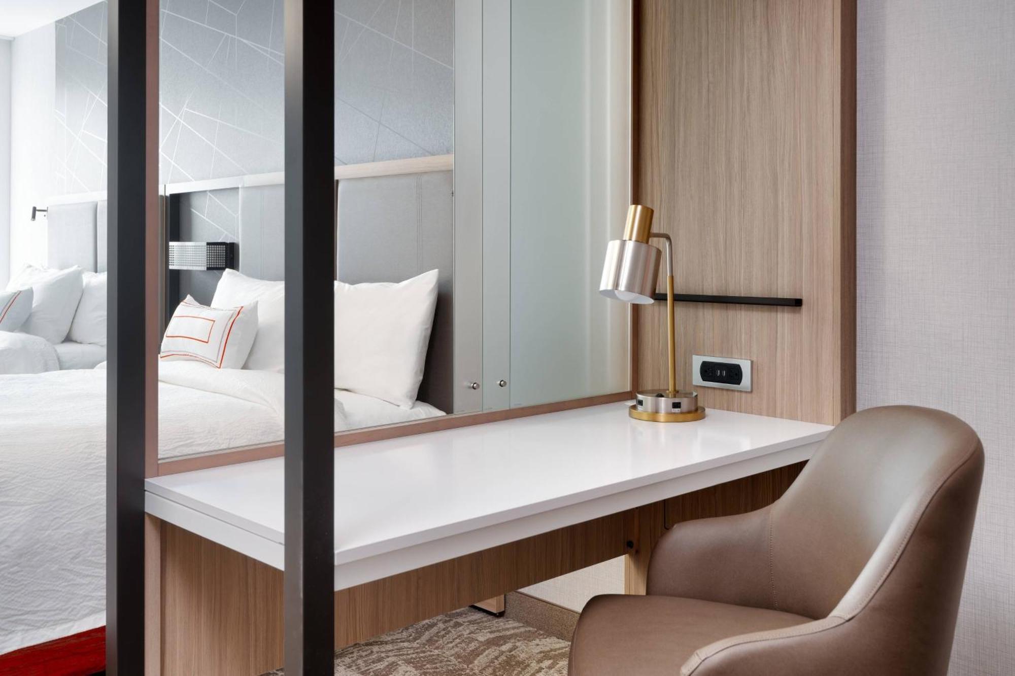 Springhill Suites By Marriott Salt Lake City Sugar House Esterno foto
